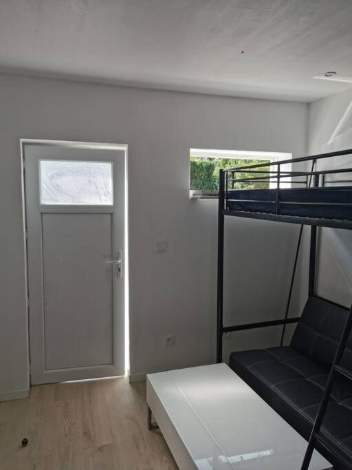 Location Studio A Courte Duree Corbeil-Essonnes Exterior foto